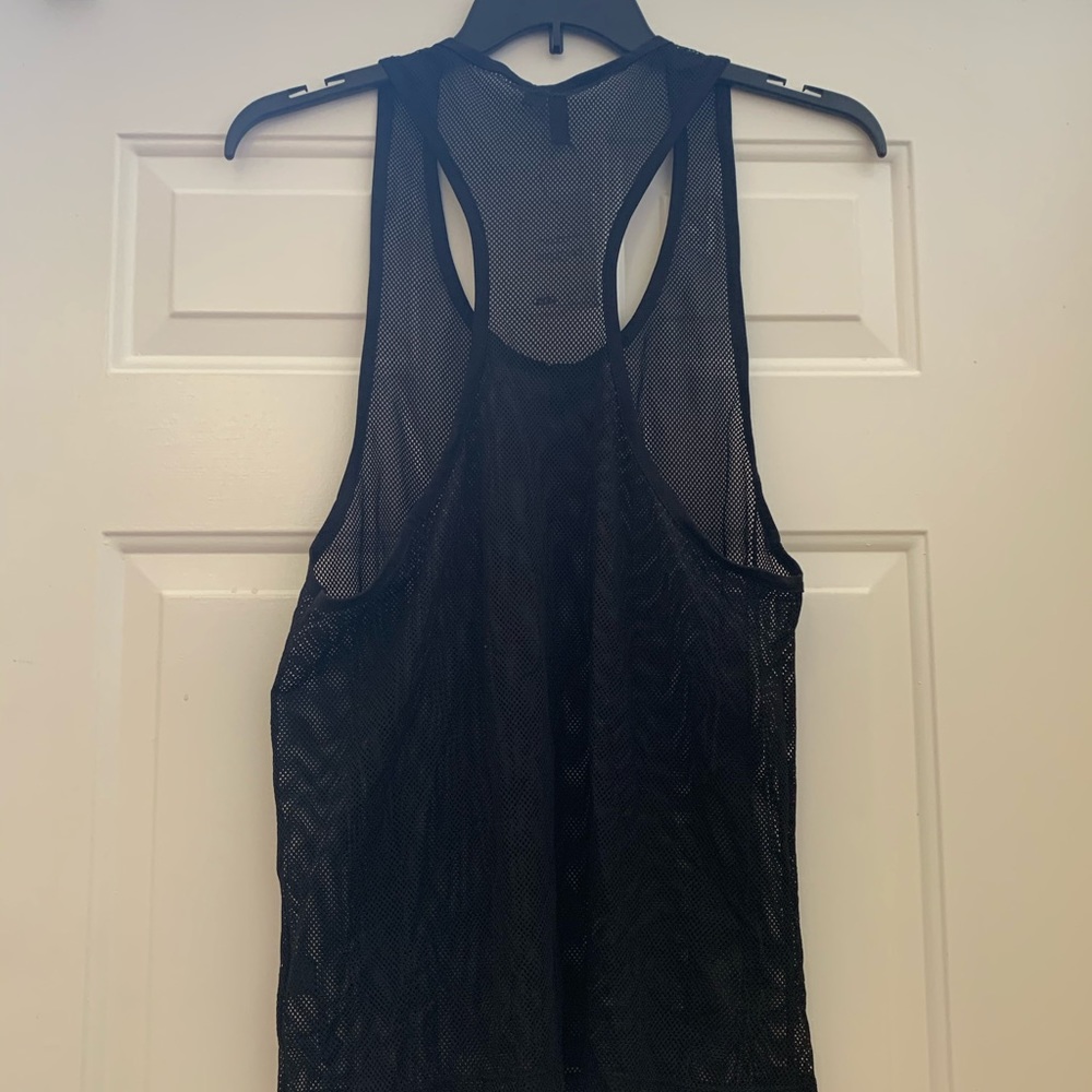 Mesh black tank